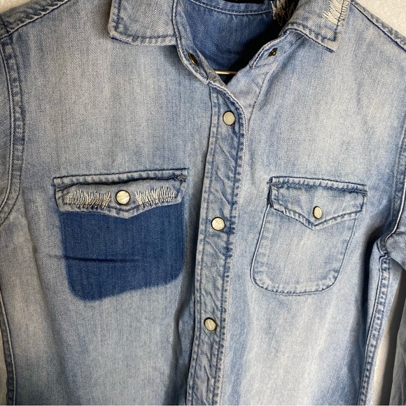Azul by Moussy Chambray Snap Button Shirt Size Medium - Picture 7 of 10